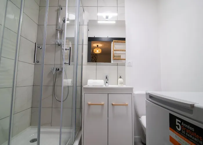 Spacieux Et Douillet T2 Au Centre *