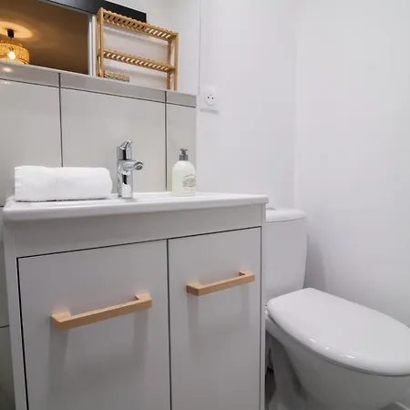 Spacieux Et Douillet T2 Au Centre