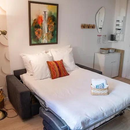 Spacieux Et Douillet T2 Au Centre *